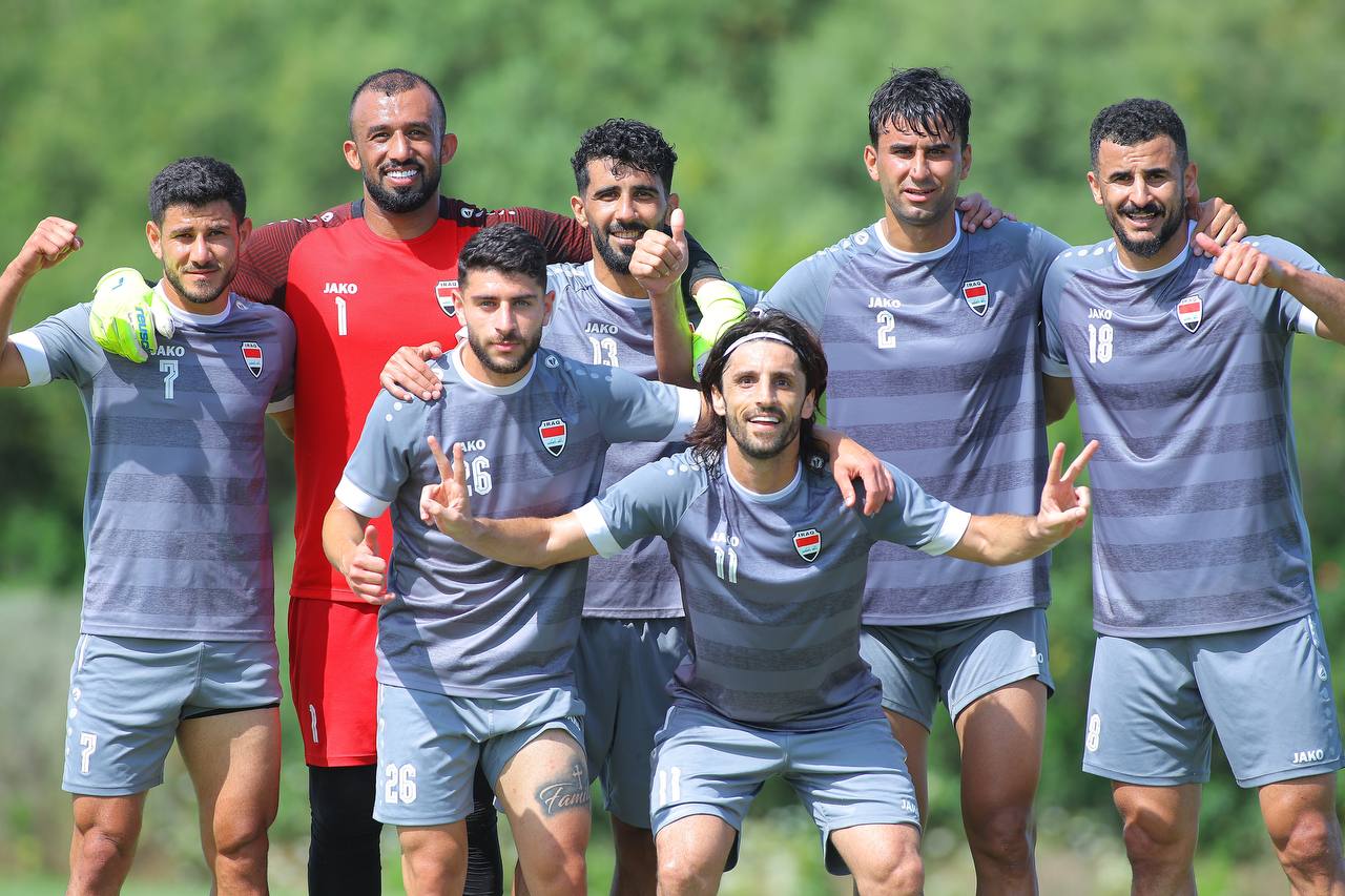 منتخبنا الوطني يعاود تدريباته في مدينة خيريز الاسبانية