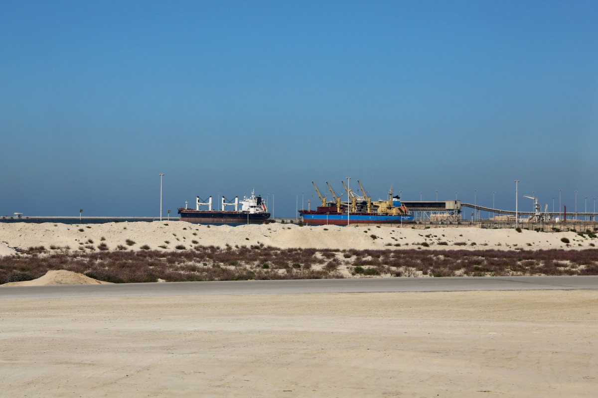 “موانئ” السعودية تنشئ مركزاً لتزويد السفن بالوقود في ينبع بملياري ريال