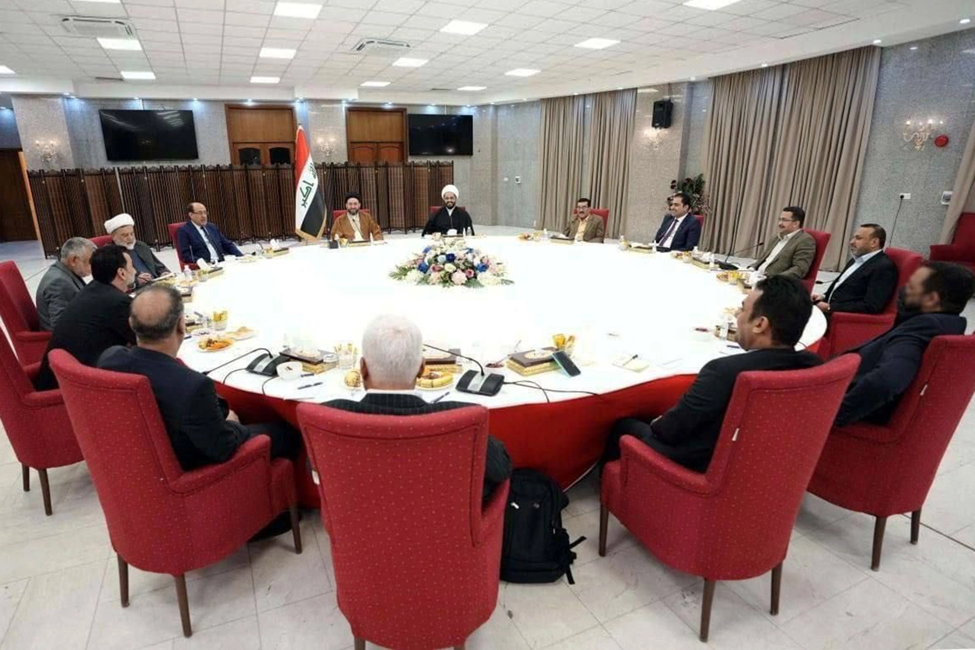 الإطار التنسيقي ينوي عقد اجتماع لحسم تمرير قانون الموازنة يوم غد الخميس