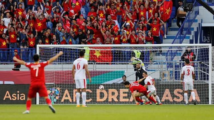 المنتخب الأردني يودع البطولة بخسارته أمام نظيره الإيراني