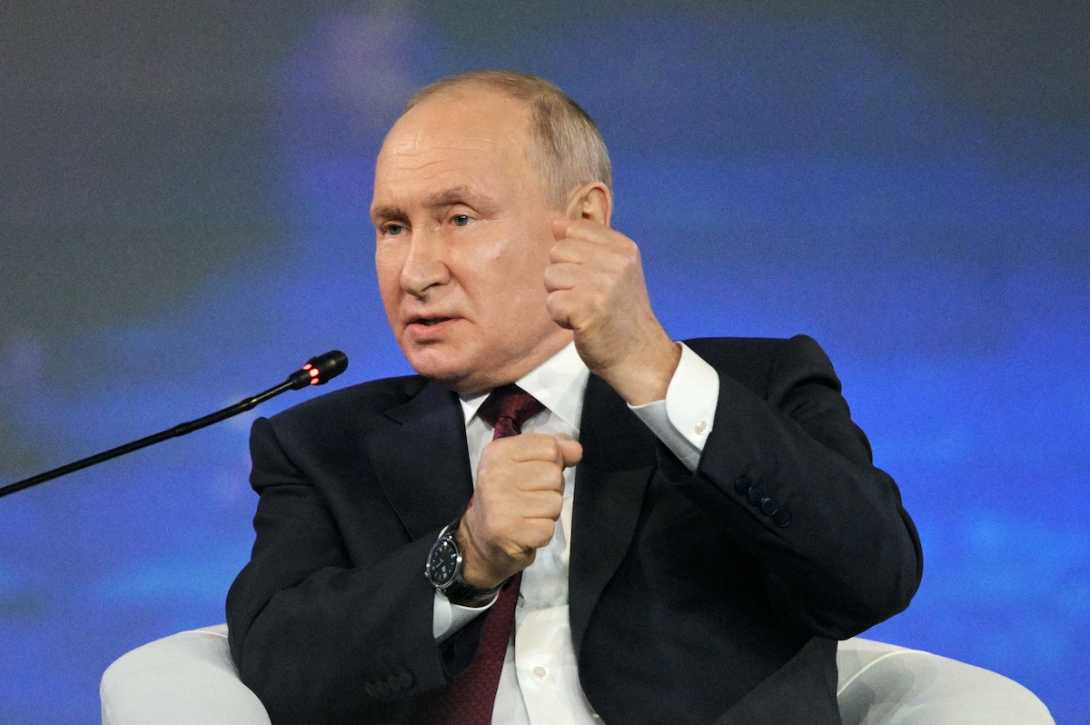 وفد الوساطة الإفريقية يلتقي بوتين