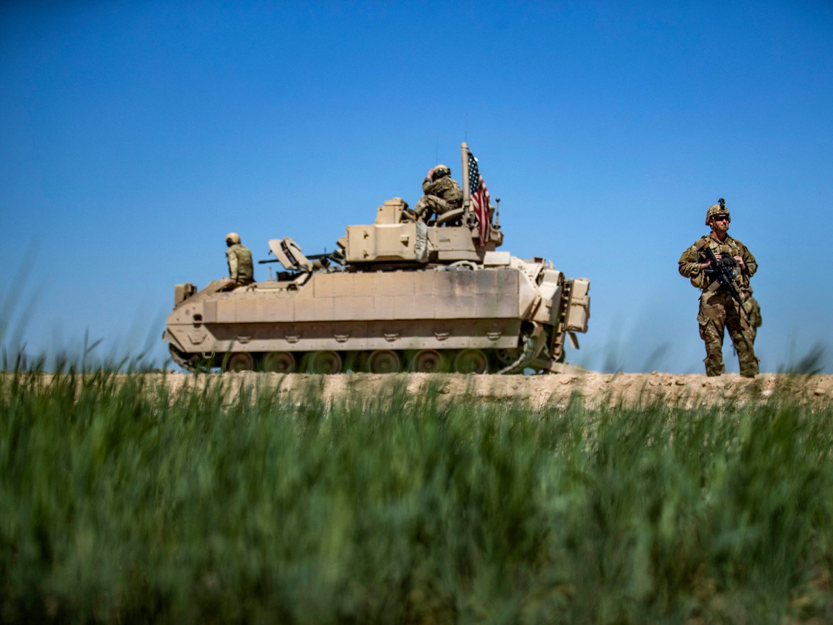 وثائق مسربة.. مخطط إيراني روسي لطرد القوات الأميركية من سوريا