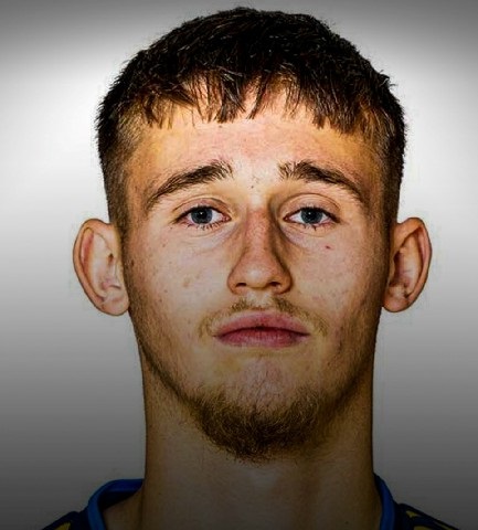 منتخبنا الاولمبي يستقطب يوسف الامام المحترف بالدوري السويدي