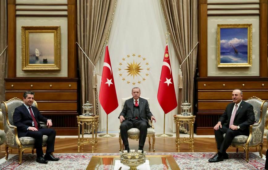 مسؤولون: بارزاني ناقش مع اردوغان توقف صادرات نفط الإقليم