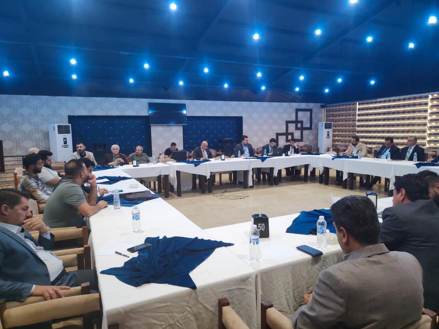 مراقبون: القوى المدنية والتشرينية تواجه كابوس الأداء السلبي للنواب المحسوبين عليها