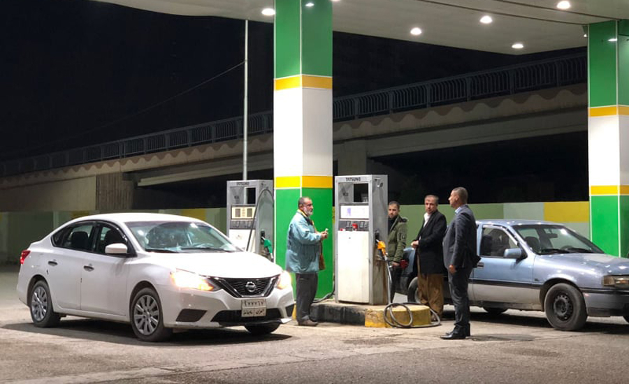 تمهيدا لرفع اسعاره في المحطات.. وسائل الاعلام تروج بأن العراق من أرخص البلدان بأسعار البنزين