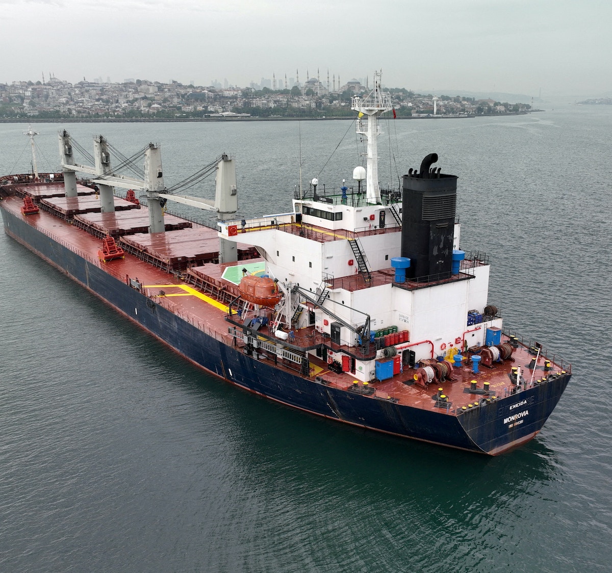 روسيا تعلق مشاركتها في اتفاق تصدير الحبوب وسط تنديد غربي وأسف أممي