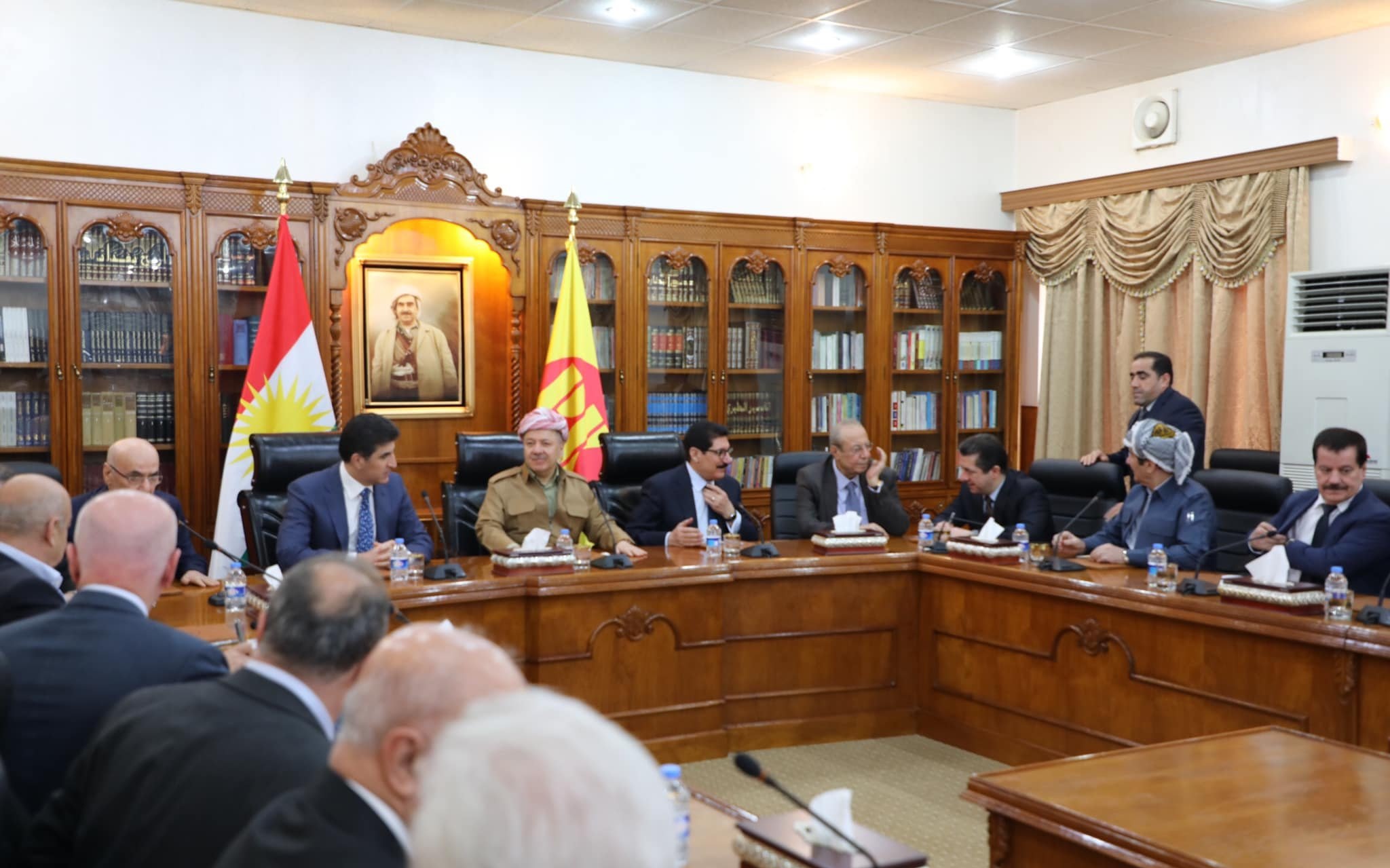 حزب بارزاني يخرج بموقف موحد تجاه السوداني