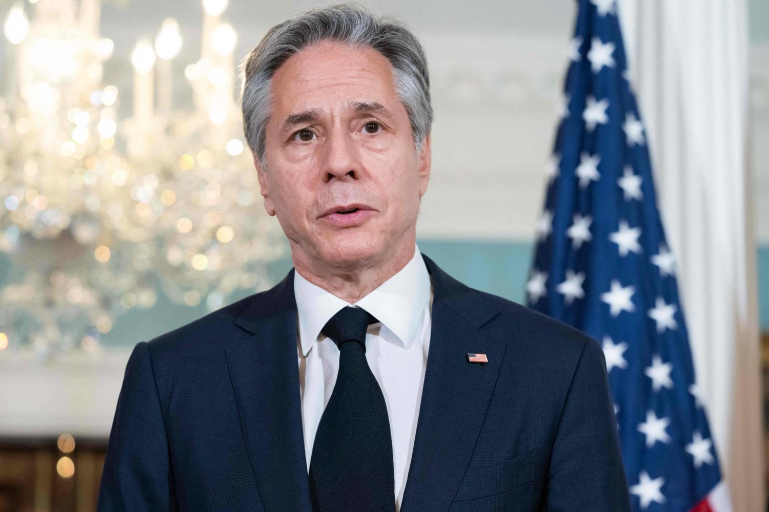 بلينكن يلمّح إلى تزويد أوكرانيا «إف – 16» لكن تشغيلها يتطلب «أشهراً»