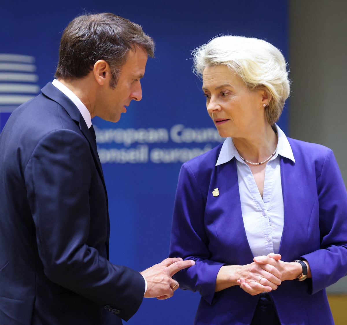 ماكرون يقطع طريق أميركية لتولي منصب أوروبي رفيع