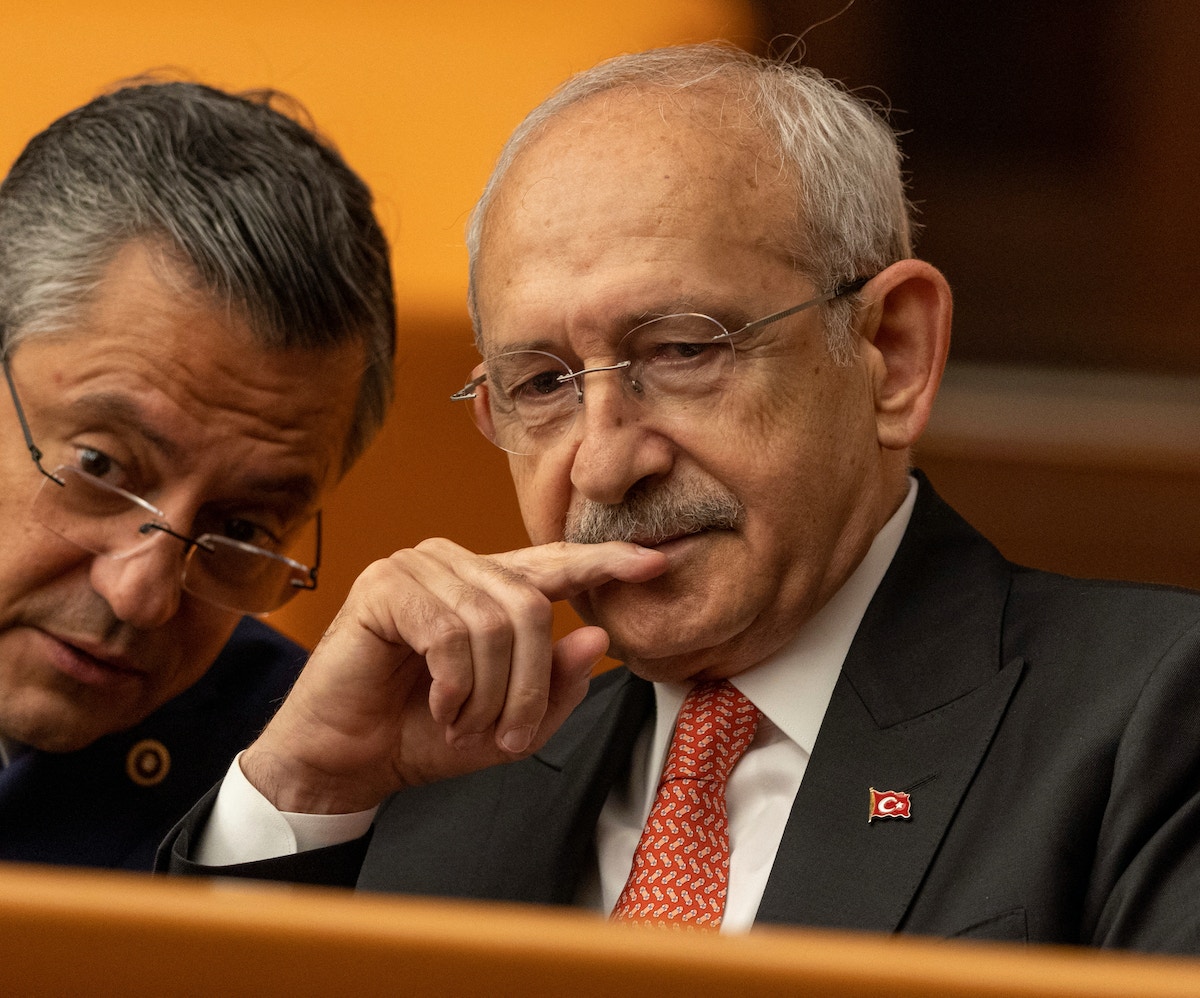 دعوات التغيير تهز أكبر حزب معارض في تركيا قبل الانتخابات البلدية