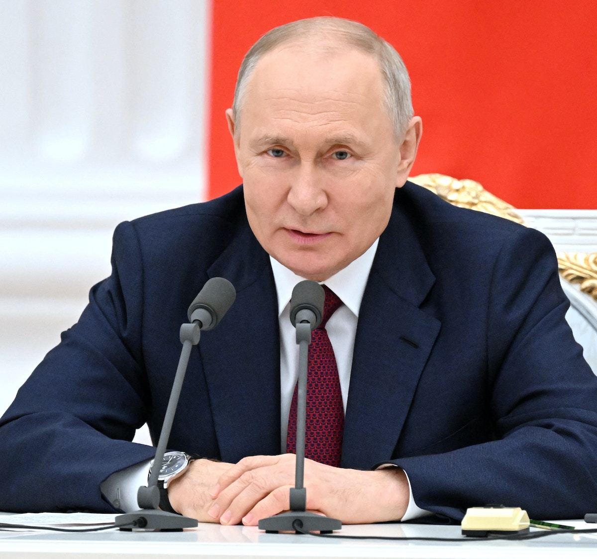 بوتين: لدينا ذخائر عنقودية وسنستخدمها إذا لزم الأمر