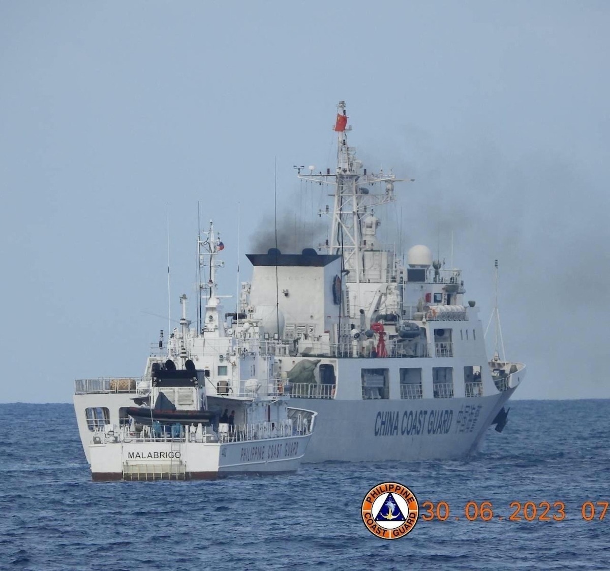 بكين تعلن إجراء مناورات عسكرية في بحر الصين الجنوبي