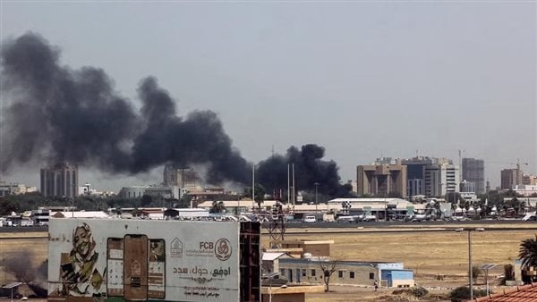 اشتباكات بالأسلحة الثقيلة وقصف جوى في أم درمان