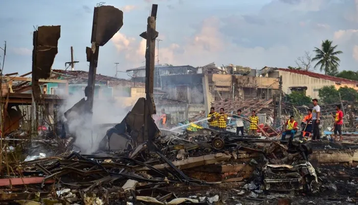 ارتفاع ضحايا انفجار مخزن ألعاب نارية في تايلندا إلى 12