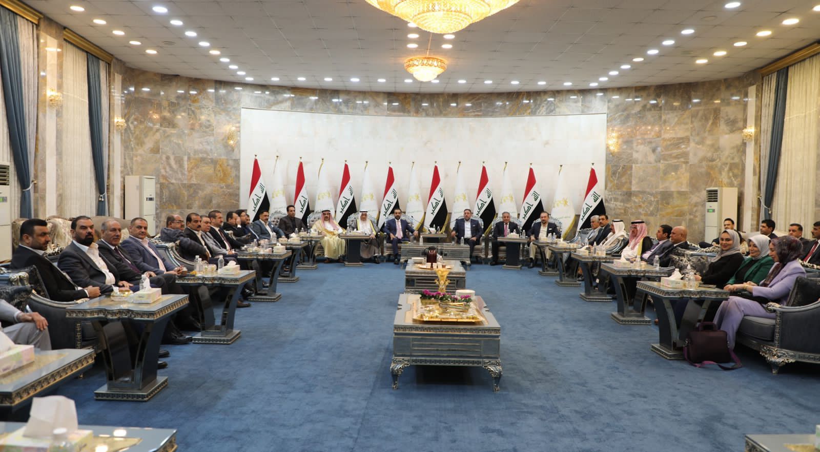 مراقبون: التحالفات السنية زبائنية لا ترتبط بالسلوك الانتخابي 