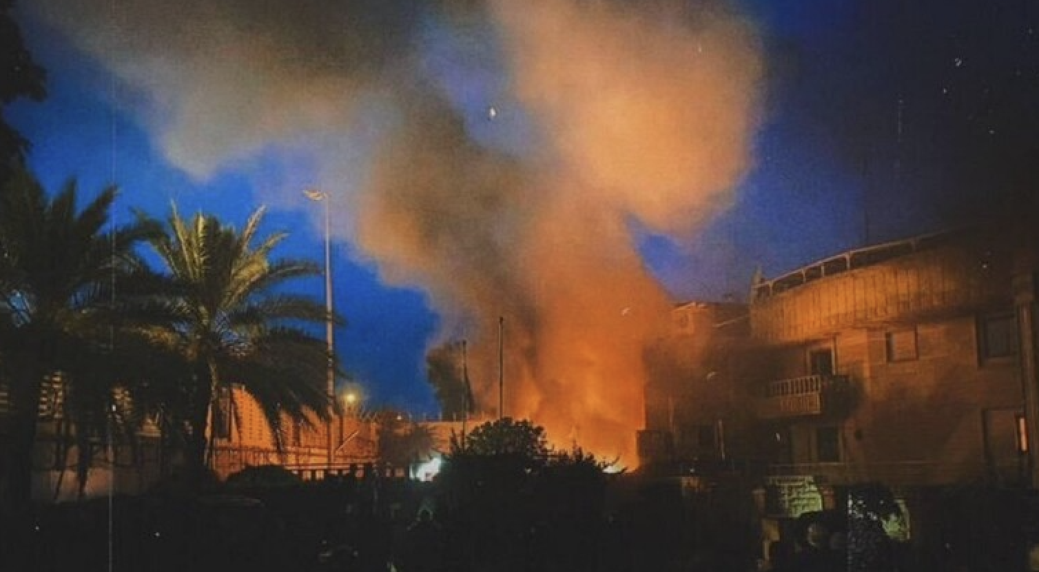 يونامي: حرق السفارة السويدية في بغداد مدان ويجب العودة الى اتفاقية فيينا