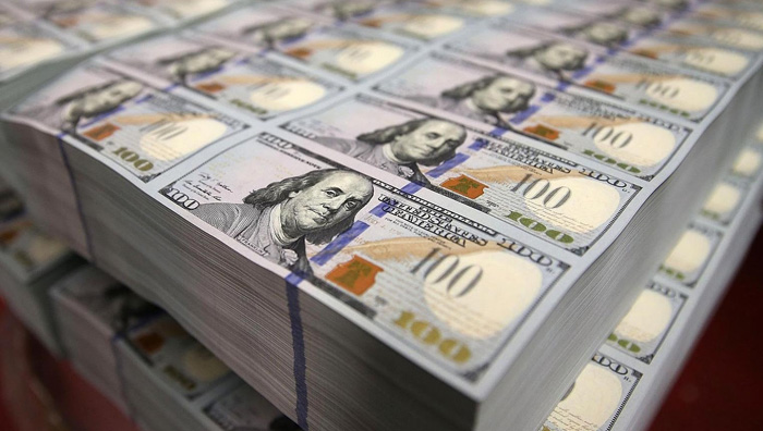 خبراء: اهدار 1.5 تريليون دولار ولم تنفيذ الحكومات المتعاقبة مشاريع جديرة بالاعتبار