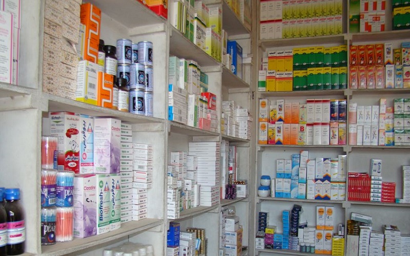 نقابة الصيادلة.. ألف صيدلية معرضة للإغلاق وصيدليات مشبوهة وغير ملتزمة بالتسعيرة