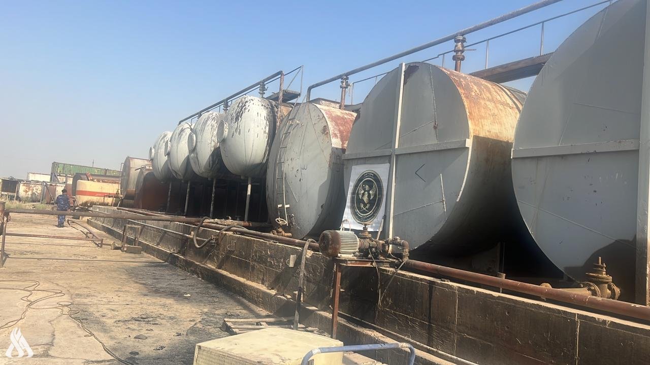 وكالة الاستخبارات: ضبط أكثر من 200 ألف طن من المشتقات معدة للتهريب