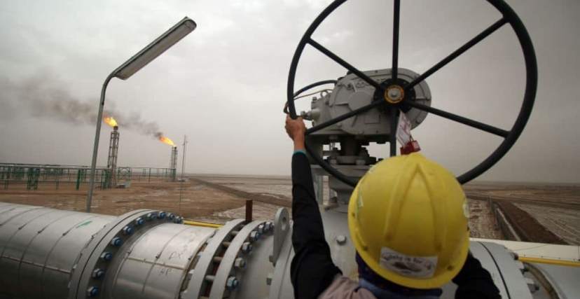 تفاصيل جديدة عن قرار إلغاء الإعفاء الأمريكي للعراق بشأن الغاز الإيراني