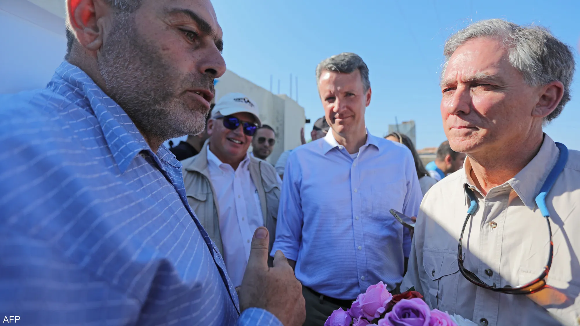 3 نواب أميركيين يزورون شمالي سوريا