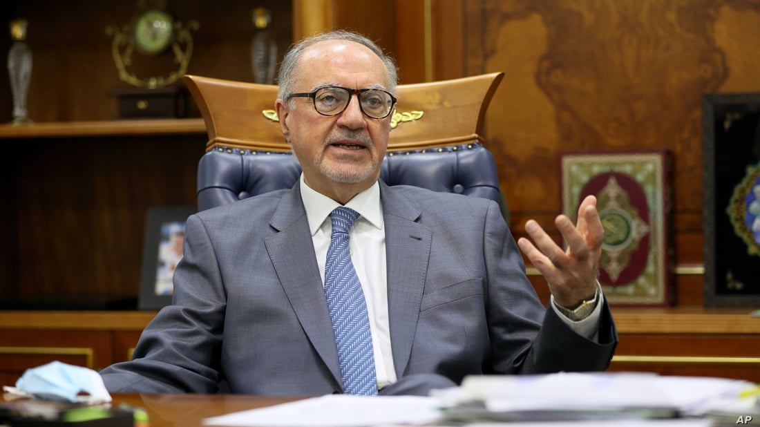 النزاهة تعلن اصدار امر استقدام بحق وزير المالية الأسبق علاوي