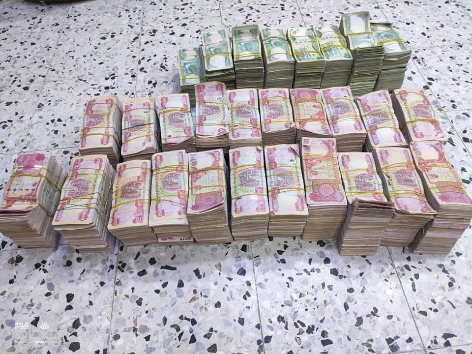 النزاهة تضبط هدراً بالمال العام تجاوز مليار دينار في مصرف استثماري