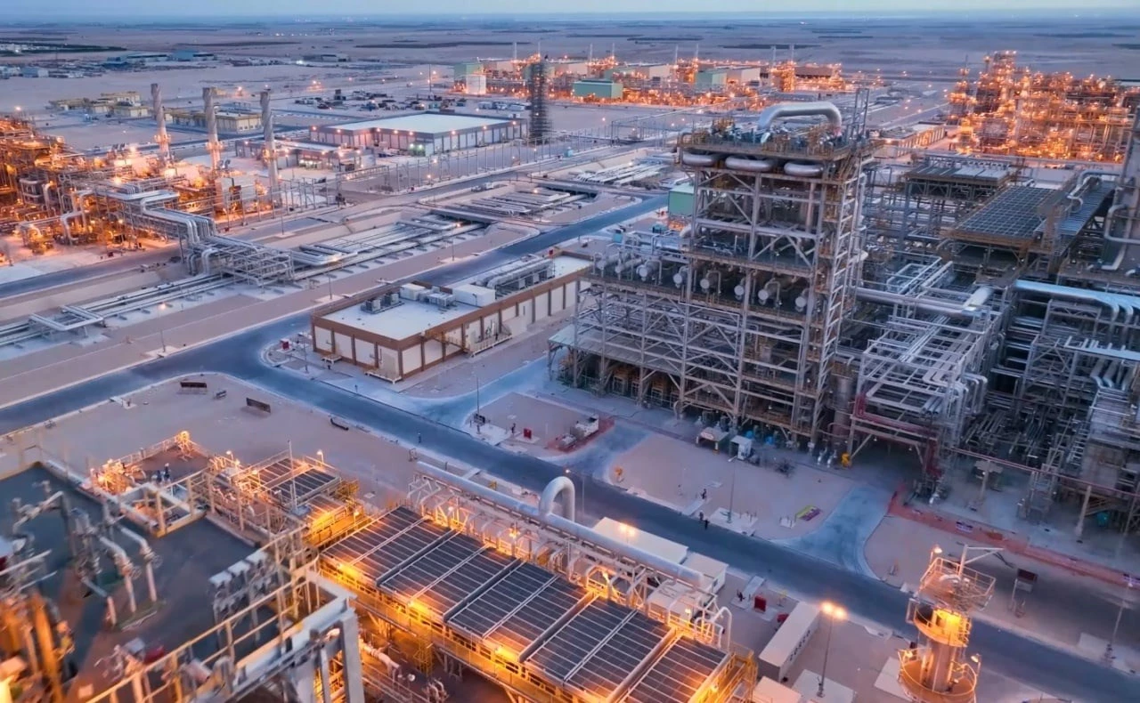 نواب : قلة انتاج مصفى كربلاء وراء ازمة المحروقات والاستيرادات لازالت مستمرة