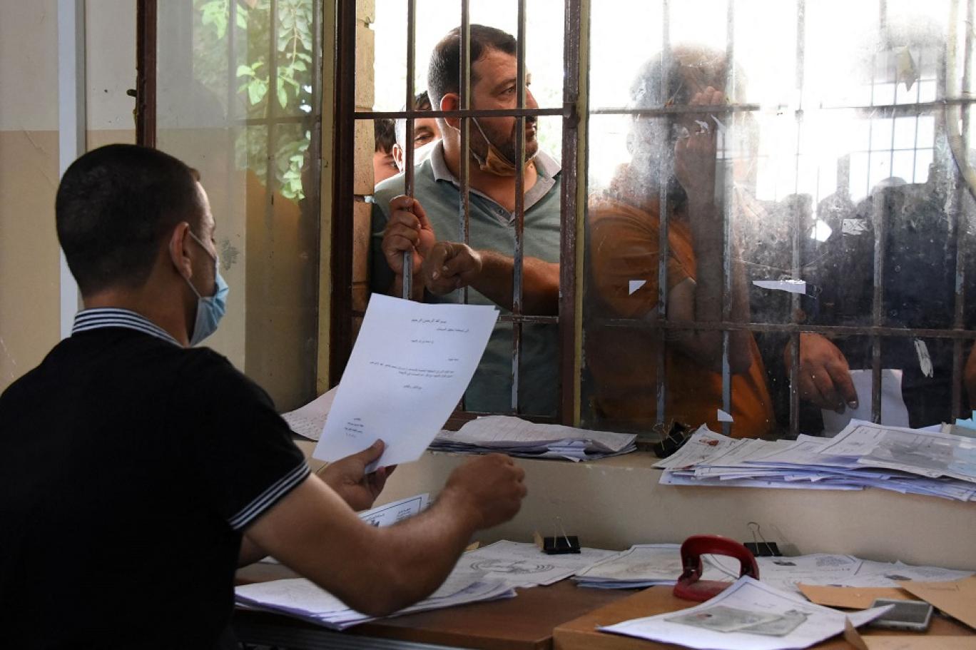 فضائيون بمراكز عالية محميون من قبل احزابهم لمنع الملاحقات القانونية