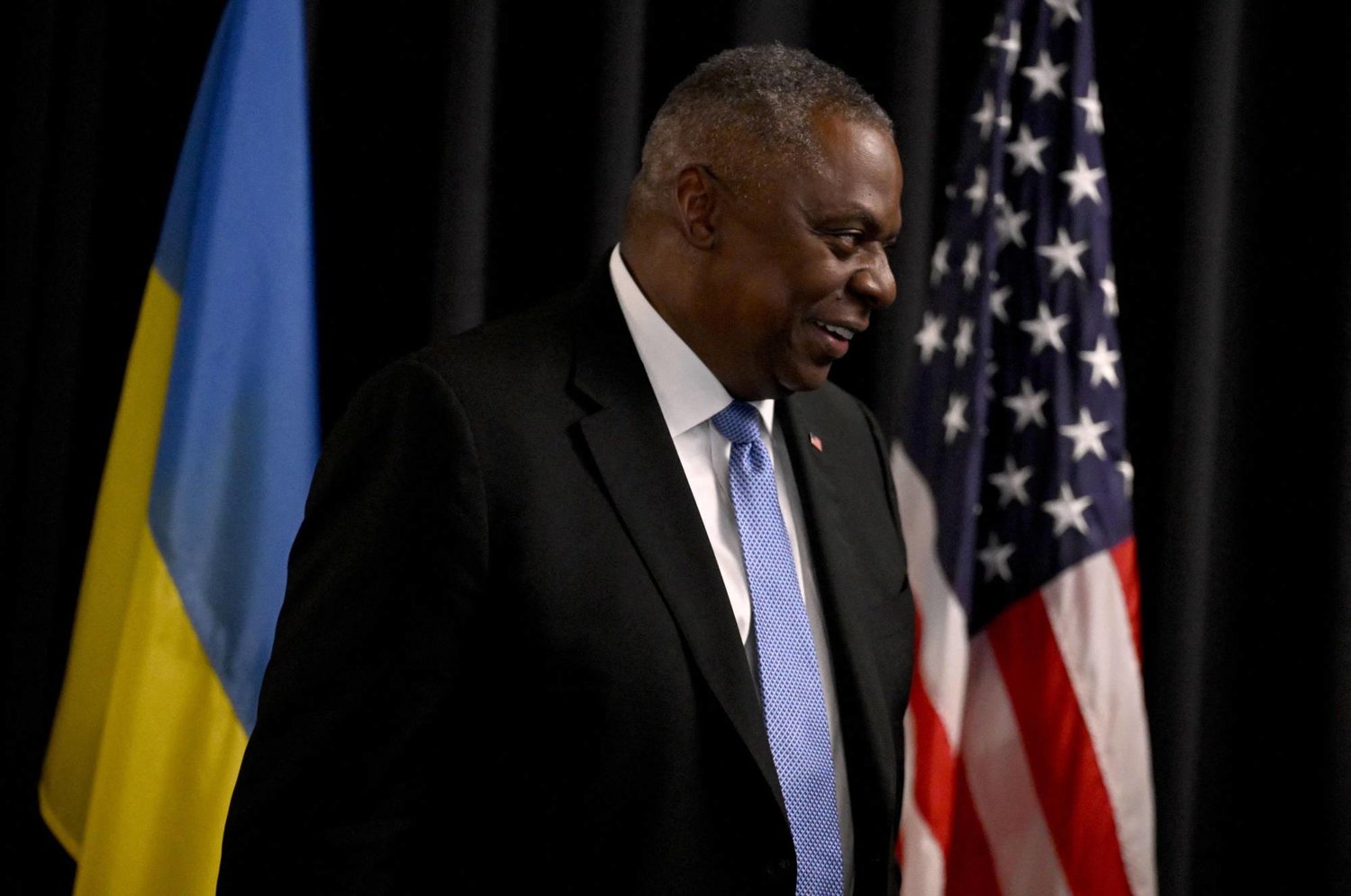 وزير الدفاع الأمريكي: أوكرانيا تحقق تقدمًا منتظمًا بهجومها المضاد