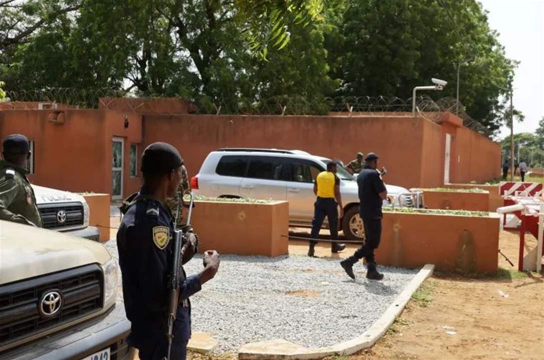 فرنسا تهدد بالرد على أي تقويض لوجودها العسكري والدبلوماسي بالنيجر