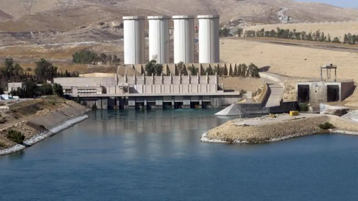 خبراء : عدم وجود سدود لاحتواء كميات الامطار سيؤدي الى هدرها مجددا