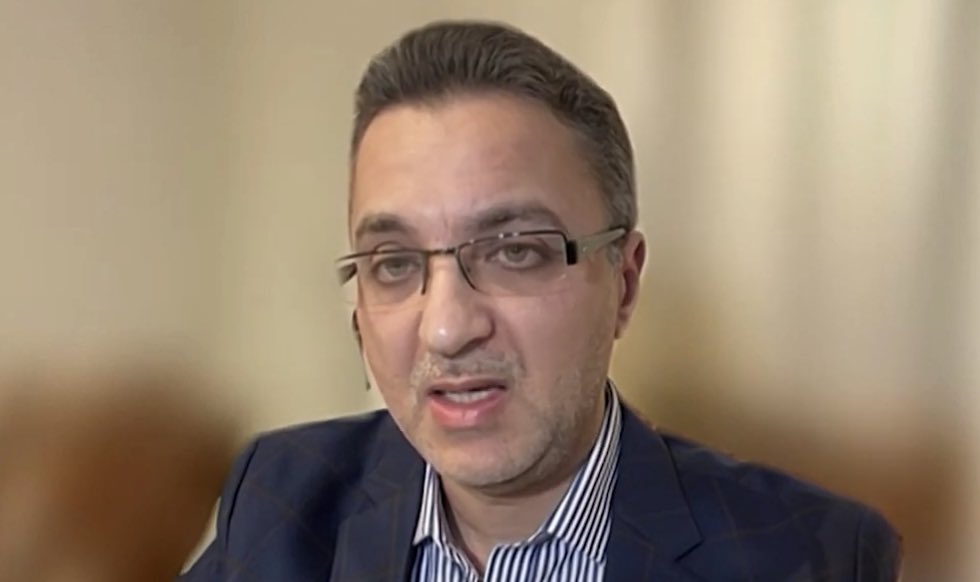 الهاشمي: الحكومة والبنك المركزي فشلوا بالسيطرة على المهربين والمضاربين