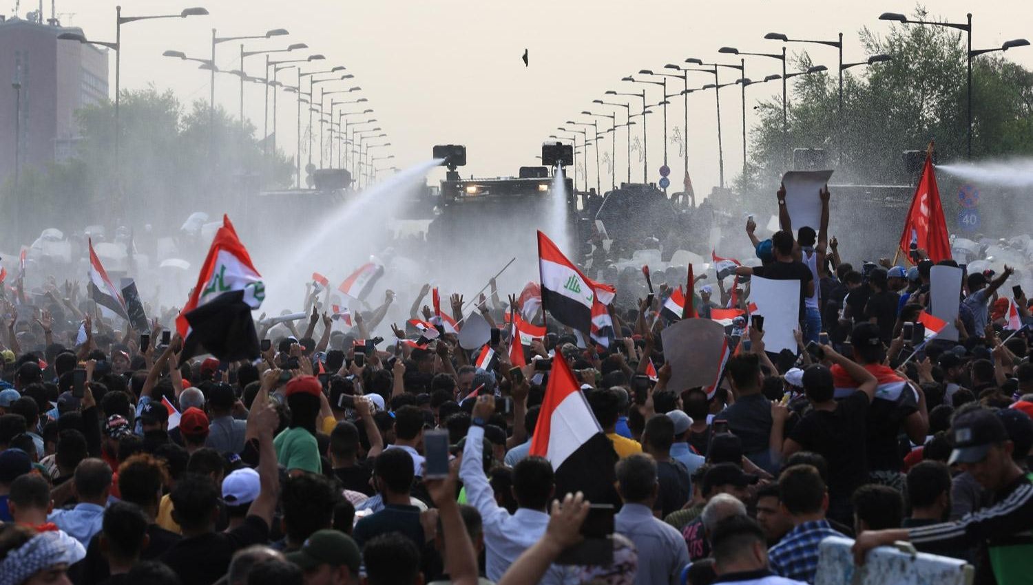  ثورة تشرين ..استعادة وطن وهدم لإمبراطورية الفساد  