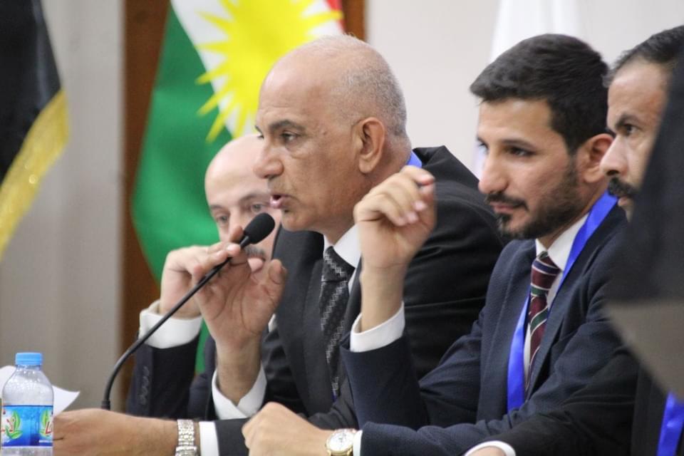 اتحاد الطائرة يختار حبيب علي طاهر رئيسا جديدا