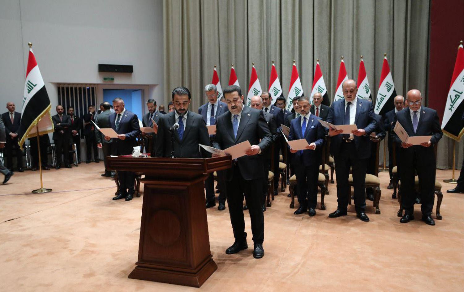 حكومة السوداني تقوم بإصدار قوانين ارتجالية من دون الانتباه للعواقب المالية على الخزينة