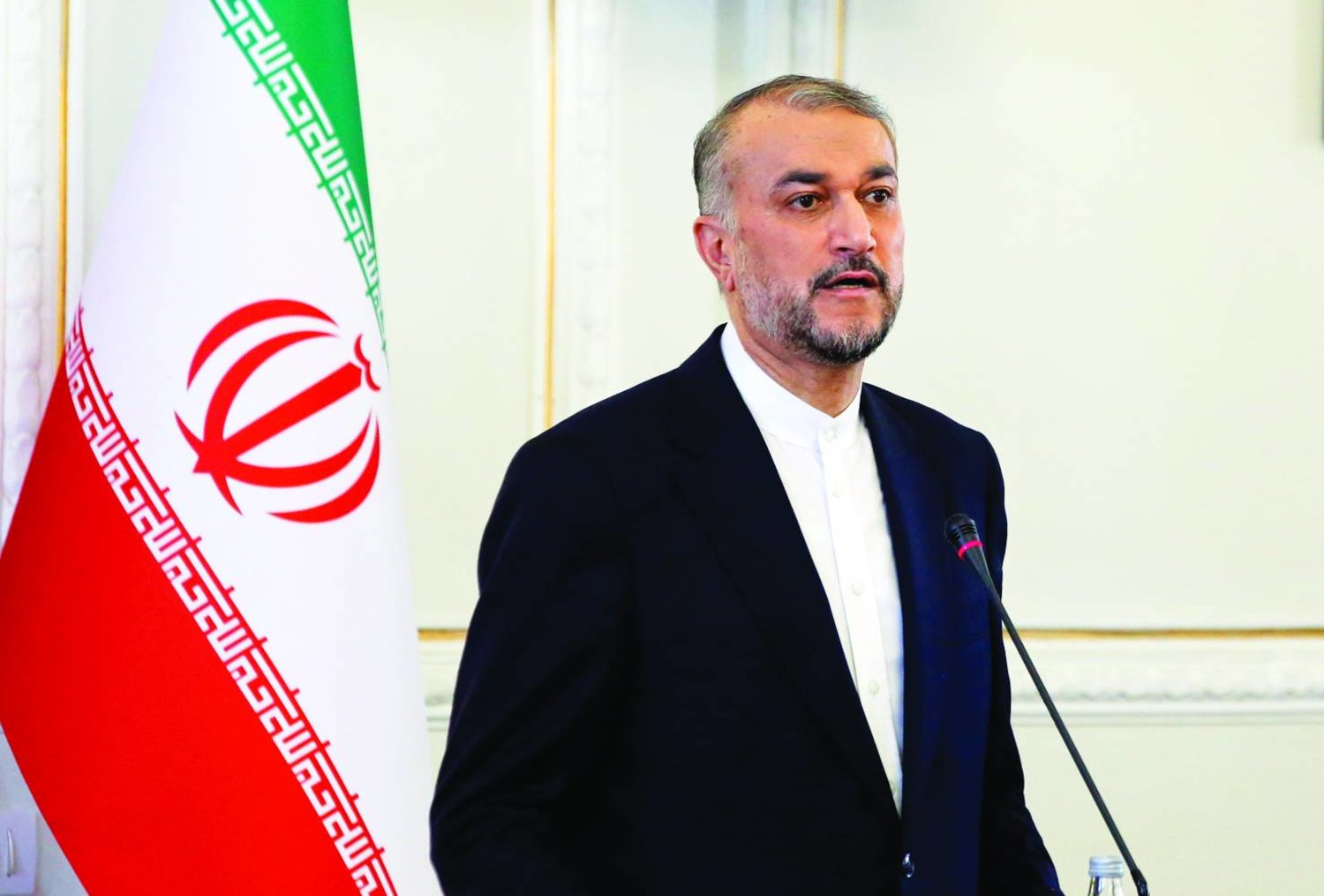 وزير خارجية إيران يبدأ اليوم جولة تشمل العراق وسوريا ولبنان