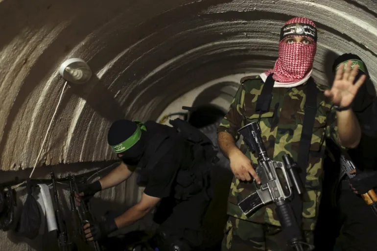 إسرائيل ستغرق أنفاق غزة بغاز الأعصاب بإشراف أميركي