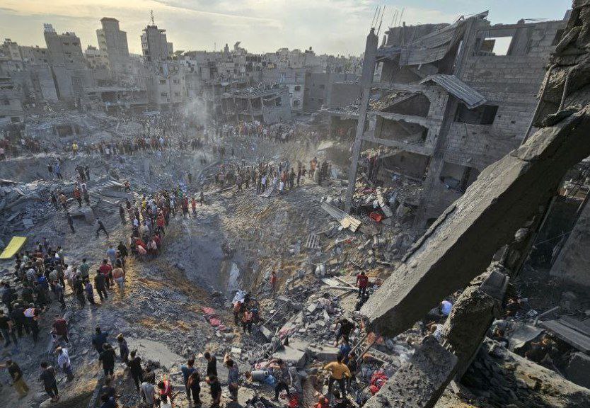 استشهاد أكثر من 400 مواطن واصابة المئات في قصف للاحتلال على مخيم جباليا بقطاع غزة