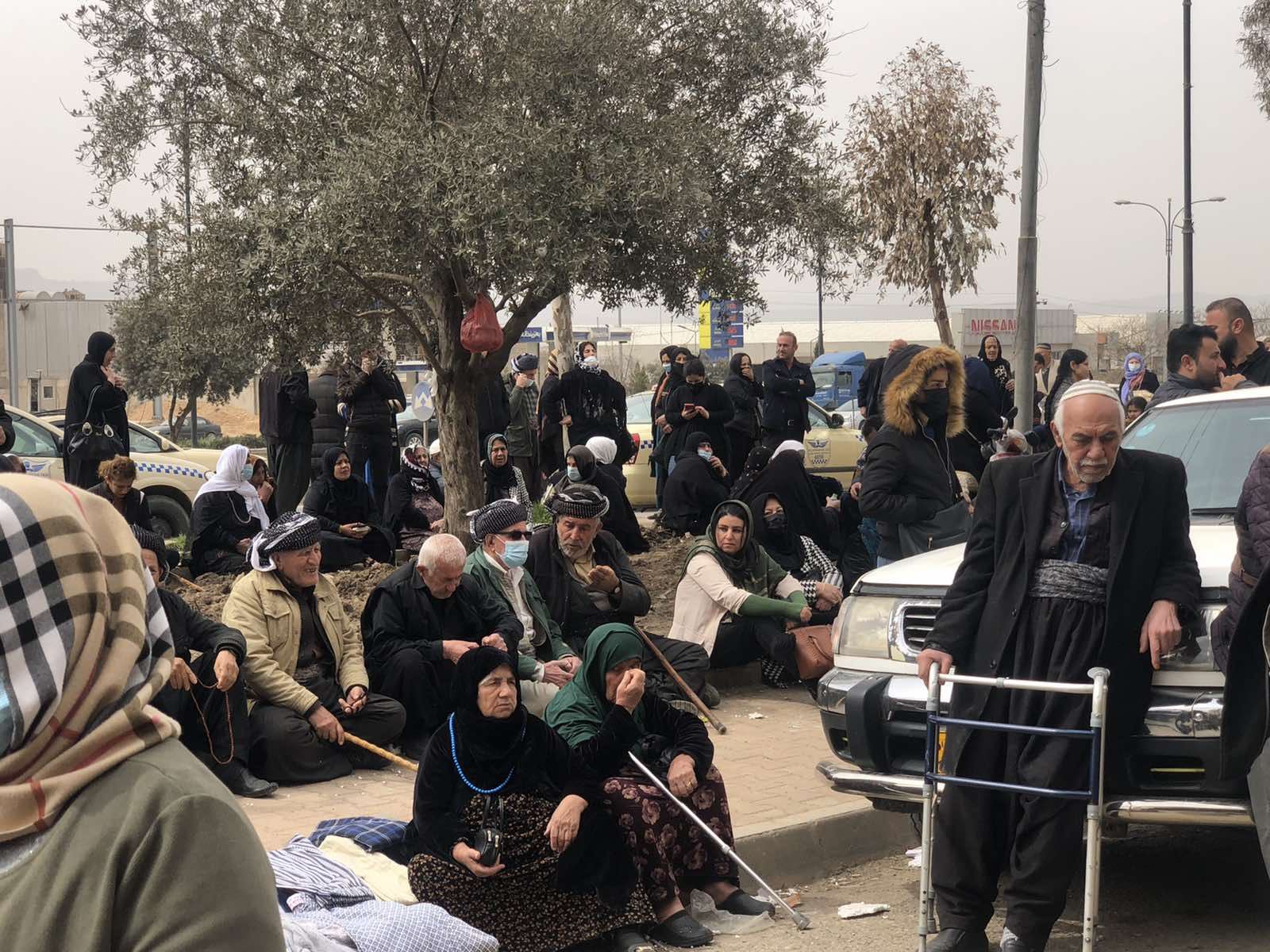 موظفو ومتقاعدو الإقليم يعانون من تأخر صرف رواتبهم الشهرية لفترات طويلة