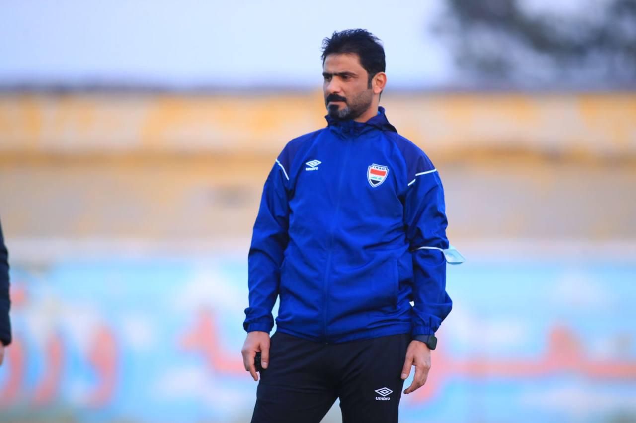 رسميا أحمد صلاح مدربا للطلبة