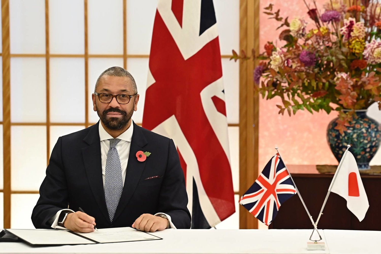 بريطانيا: نسعى لقيادة فلسطينية مؤيدة للسلام