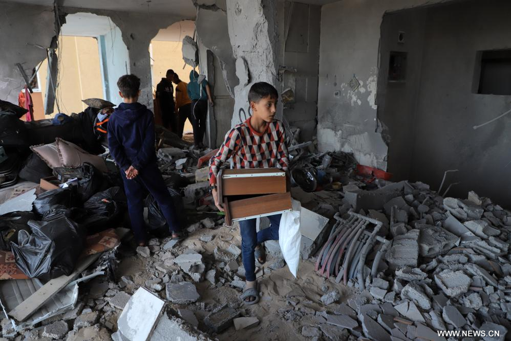 اتفاق الهدنة في غزة يتضمن إطلاق سراح 50 امرأة وطفلا مقابل الإفراج عن أسرى فلسطينيين