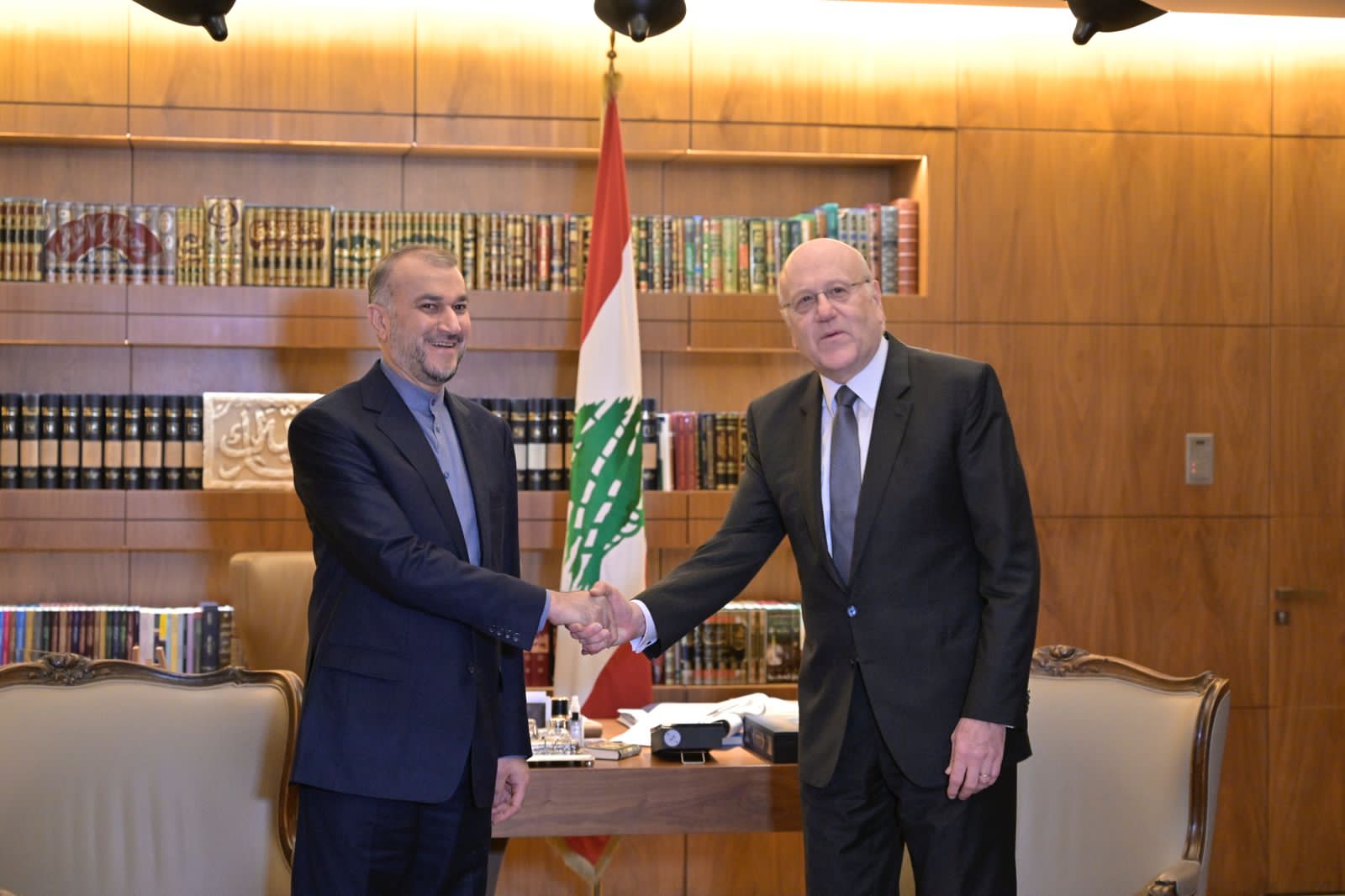 ميقاتي يدعو الدول المؤثرة للضغط على إسرائيل لوقف هجماتها على لبنان