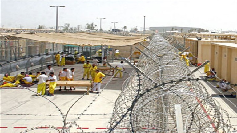 ان ما يحدث في السجون تجاوز الحدود جرد السجناء من انسانيتهم