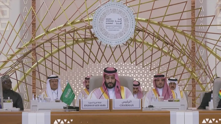 ولي العهد السعودي يشدد على وقف إطلاق النار في غزة ويدين انتهاكات إسرائيل