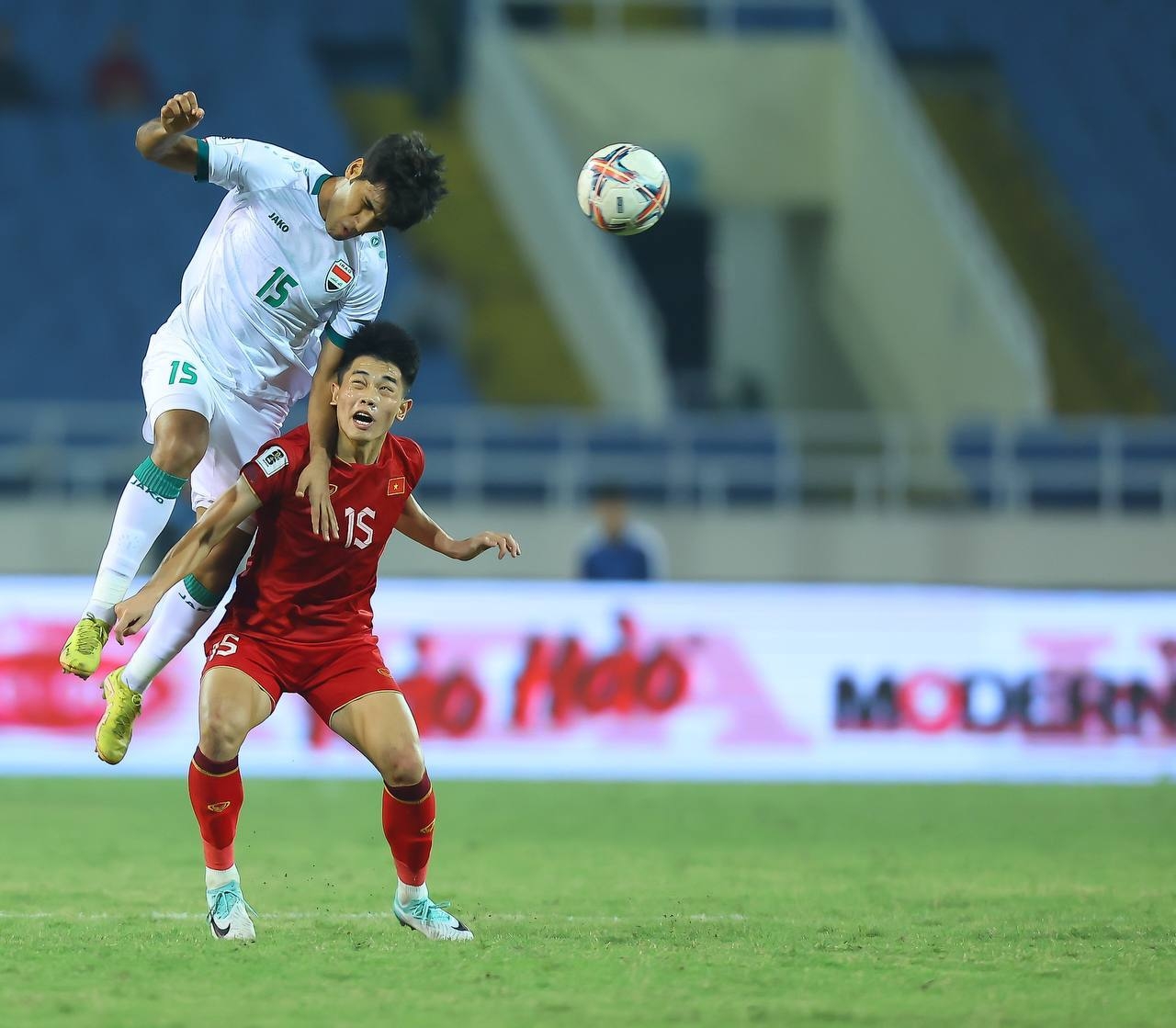 بالوقت القاتل.. المنتخب الوطني يهزم فيتنام ويتصدر مجموعته