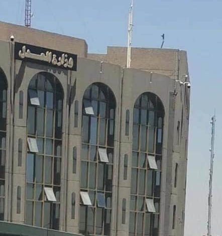 حقوق الانسان لا تتوفر داخل السجون وهناك حالات ابتزاز يتعرض لها المعتقلون