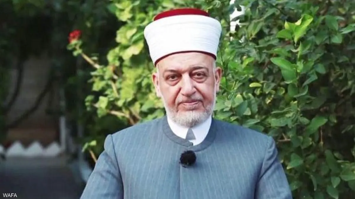 مقتل وزير الأوقاف الفلسطيني الأسبق في قصف إسرائيلي